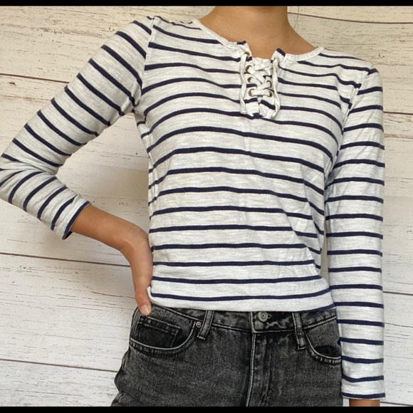 navy/white striped long sleeve tee! - Picture 3 of 3